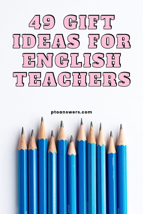 So many fantastic gift Idas for your favorite English Teacher or ELA educator, perfect for holiday or end of the school year gifting from the class, PTO, PTA or your family.  Classroom parents will love these ideas for mid year or end of the school year gift ideas! Pta Volunteer, Reading Coach, Room Parent, School Volunteer, Pta Ideas, Pto Ideas, Teacher Gift Ideas, English Teacher Gifts, Appreciation Ideas