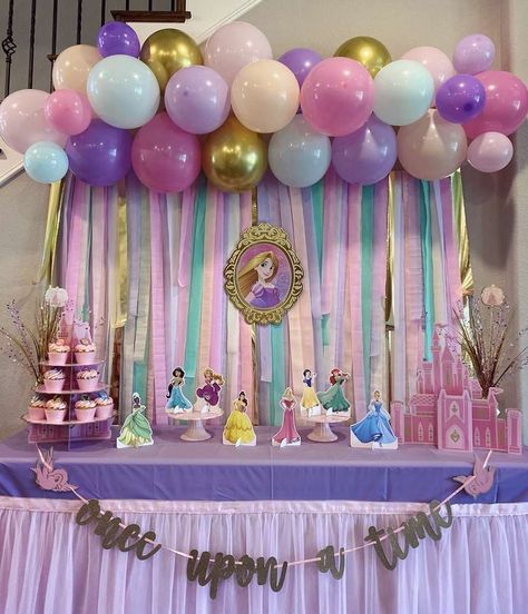 Emily’s 4th Birthday with Rapunzel Princess Birthday Party Decorations Diy, Disney Princess Birthday Party Ideas, Disney Princess Decorations, Disney Princess Theme Birthday Party, Birthday Disney Princess, Disney Princess Party Decorations, Princess Birthday Party Ideas, Princess Birthday Decorations, Elsa Birthday Party