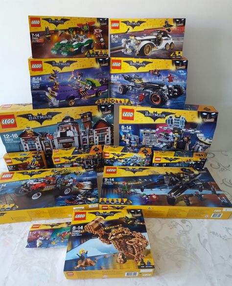 The 13 box sets for the Lego Batman movie. Waiting for the next ... Lego Batman Movie Sets, Lego Sets For Boyfriend, Batman Lego Sets, Lego Movie Sets, Bday Gift For Boyfriend, Real Batman, The Lego Batman Movie, Lego Boxes, Batman Gifts