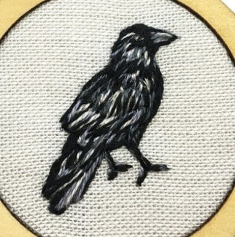 Moth Embroidery Simple, Raven Embroidery, Crow Embroidery, Christmas Embroidery Ideas, Spooky Embroidery, Clothes Embroidery Diy, Fabric Sewing Patterns, Embroidered Bird, Halloween Embroidery