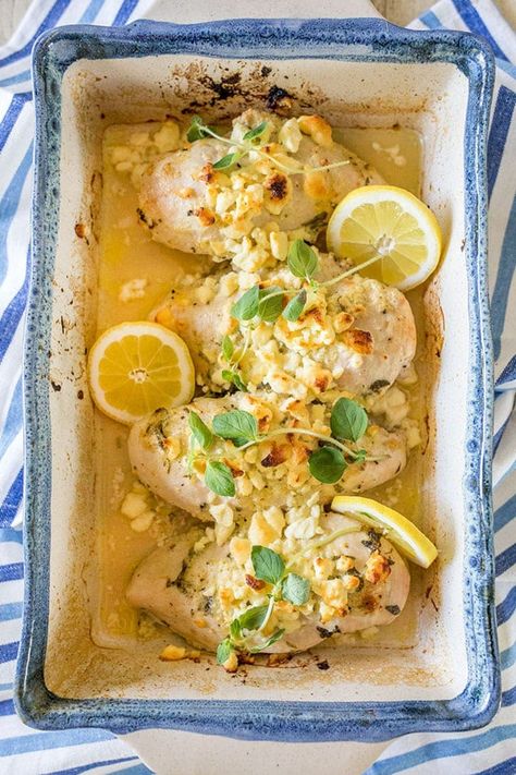 Weeknight Chicken, Feta Cheese Recipes, Feta Chicken, Greek Lemon Chicken, Feta Recipes, Turkey Dishes, Chicken Dish, Winner Winner, Weeknight Dinner Recipe