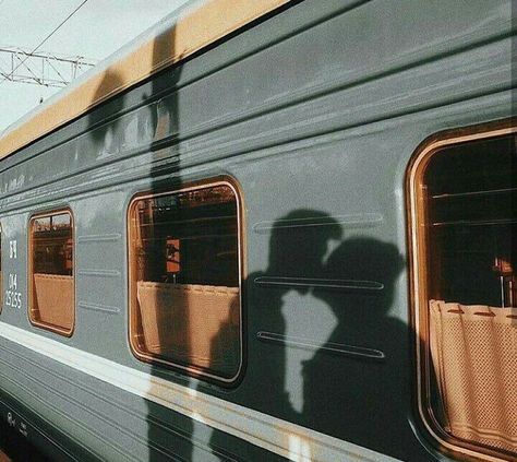 Photo Vintage, Couple Aesthetic, Anaheim, Vintage Aesthetic, A Train, Cute Couples Goals, Aesthetic Photo, Aesthetic Photography, Dream Life