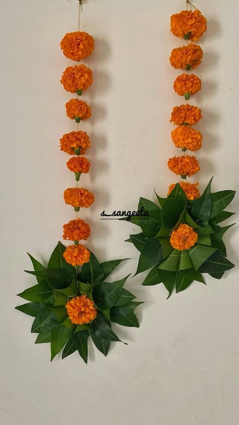 Wallmate | Wall hanging craft ideas | Paper craft #15 Leaf Craft Activities, Flower Garland Diy, Mango Leaves, Simple Flower Rangoli, Craft Ideas Paper, Home Flower Decor, Easy Rangoli Designs Videos, Hanging Craft Ideas, Diy Floral Decor