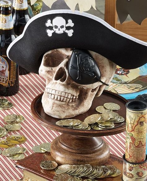 Pirate Bachelorette, Goonies Birthday, Goonies Party, Pirate Party Food, Pirate Look, Pirate Halloween Decorations, Homemade Pirate Costumes, Pirate Halloween Party, Adventure Birthday Party