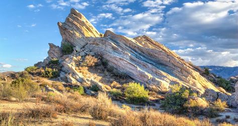 Santa Clarita, Southern California Valencia California, Six Flags Magic Mountain, Peaceful Lifestyle, Vasquez Rocks, Santa Clarita California, Usa Places, Lakes In California, Magic Mountain, Destination Unknown