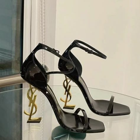 ”SAINT LAURENT “Simple Casual  High Heels Dream Heels, Hak Tinggi, Sandal Tali, Ysl Saint Laurent, Ysl Heels, Beautiful High Heels, Fashion High Heels, Black High Heels, New Classic