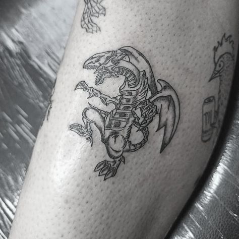 White Dragon Tattoo, Yugioh Tattoo, Tattoo Fixes, Traditional Tattoo Sleeve, Cute Tiny Tattoos, Cool Small Tattoos, E Tattoo, Card Tattoo, White Dragon