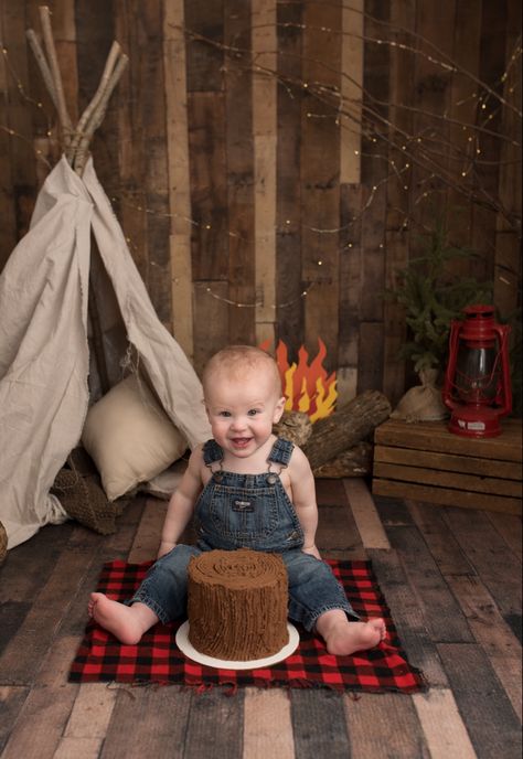 One Happy Camper First Birthday Photoshoot, One Happy Camper 1st Birthday Photo Shoot, One Happy Camper Smash Cake Photos, Camping First Birthday Photoshoot, One Happy Camper Pictures, One Happy Camper First Birthday Photos, One Happy Camper Cake Smash, One Happy Camper Photo Shoot, One Happy Camper Smash Cake