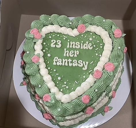 23rd Birthday Cake, Bolo Taylor Swift, Birthday Cake Funny, 23 Birthday Cake, Taylor Swift Cake, 22nd Birthday Cakes, Cake Funny, 23 Birthday, 17 Birthday Cake