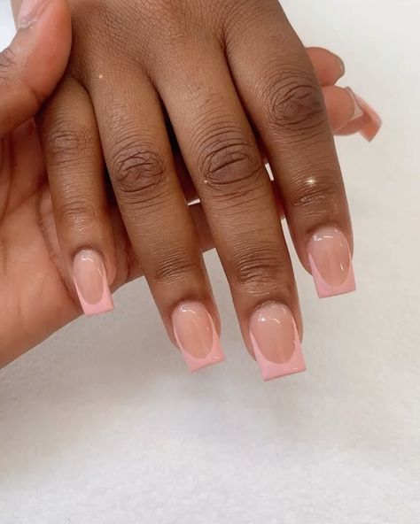 Short Pink French Tip Nails, Pink Flower Nail Art, Nail Art Step By Step, Pink French Tips, Art Step By Step, Edgy Nails, Nails Now, French Tip Acrylic Nails, Pink French