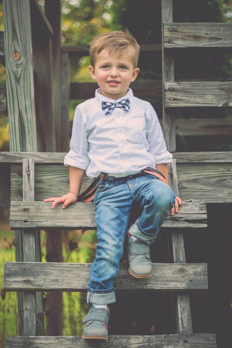 Grayson in Roman & Leo and OshKosh Children Poses, Picture Outfits, Fall Pictures, Kids Outfits, Photography, Quick Saves