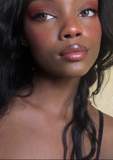 #blush #pink #red #glowing #beautyblog #makeupideas #makeupinspiration #eyemakeup #eyeshadow  #naturalbeauty Feminine Makeup, Makeup For Black Skin, Brown Skin Makeup, How To Apply Blush, Cute Makeup Looks, Dark Skin Makeup, Pink Makeup, Makeup For Black Women, Beauty Product