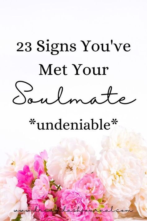 Spiritual signs you've met your soulmate in love. These love signs indicate you have found your soulmate, your partner in life. #soulmates #love #manifestlove #truelove #marraige Romantic Soulmate, Spiritual Signs, Manifest Soulmate, Relationship Journal, Tru Love, Soulmate Signs, Morning Gratitude, Soulmate Love, Soul Mate Love