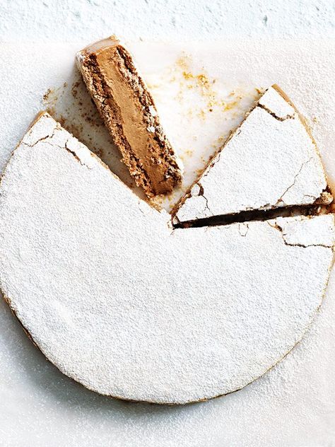 Mocha Meringue Cake | Donna Hay Donna Hay Recipes, Hazelnut Meringue, Meringue Cake, Torte Cupcake, Donna Hay, Slow Cooker Desserts, A Piece Of Cake, Piece Of Cake, Food Cakes