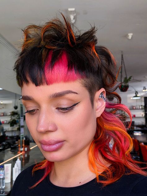 Copper Mullet Hair, Mullet Highlights, Dyed Sideburns, Colorful Mullet Women, Split Dye Pixie Cut, Frosted Tips Mullet, Copper Mullet Hair Short, Vivid Mullet, Mullet With Highlights