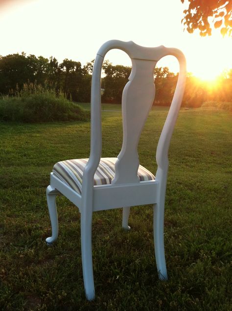 Cherry wood Queen Anne Chair, painted white. BY: Paige Oak Makeover, Shabby Chic Kitchen Table, Queen Anne Chair, Furniture Redo, White Queen, Shabby Chic Kitchen, Chic Kitchen, The Curtain, Redo Furniture