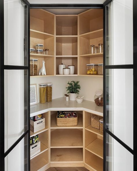 26 Small Pantry Ideas to Maximize Your Kitchen Space Efficiently - placeideal.com Kitchen Ideas With Corner Pantry, Small Kitchen Hidden Pantry, Custom Corner Pantry, Making A Pantry In A Small Kitchen, Caddy Corner Pantry, Small Corner Pantry Organization Ideas, Small Food Pantry Ideas, Kitchen No Pantry Storage Ideas, Corner Pantry Ideas Layout