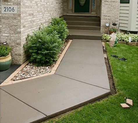 s 9 budget ways to make your walkway look even better than last year, concrete masonry, gardening, Stain your dried out concrete walkway Front Yard Walkway, Walkway Landscaping, Concrete Walkway, Pathway Landscaping, Walkway Ideas, Front Walkway, Front Yard Design, Stone Walkway, Front Entrance