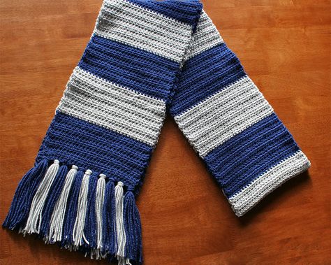 Ravenclaw Scarf by ArielManx.deviantart.com on @deviantART Sorting Hat Harry Potter, Ravenclaw Scarf, Raven Claw, Harry Potter Crochet, Poncho Patterns, Crochet Mug Cozy, Caron Yarn, Harry Potter Scarf