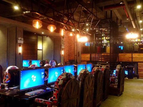 Internet cafe in Hubei Internet Cafe Aesthetic, Internet Cafe Design, Xbox Setup, Playing Valorant, Gaming Cafe, Cafe Business Plan, Pc Room, Board Game Cafe, Gaming Lounge