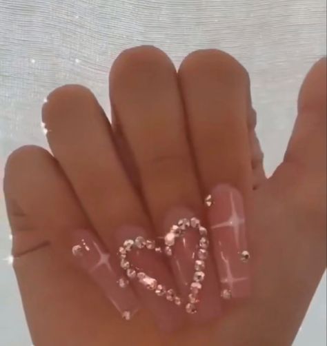 Righnstone Acrylic Nails, Heart Diamond Nails, San Valentine Nails, Valentine Nails Heart, Nail Asthetic, Nails Heart, San Valentine, Heart Nail Designs, Valentine Nails