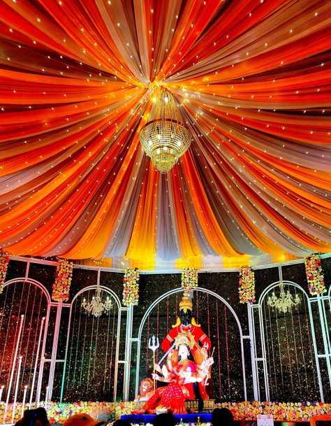 Durga maiya Navratri vibes ❤✨ Durga Maiya, Navratri Vibes, Navratri Decoration Ideas, Durga Navratri, Navratri Decoration, Event Hall, Public Place, Decoration Ideas, Quick Saves