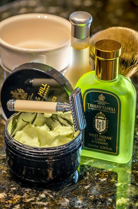 Straight Razor Shaving, Vintage Shaving, Shaving Tips, Advanced Skin Care, Mens Grooming Kit, Hair Supplies, Close Shave, Wet Shaving, Male Grooming