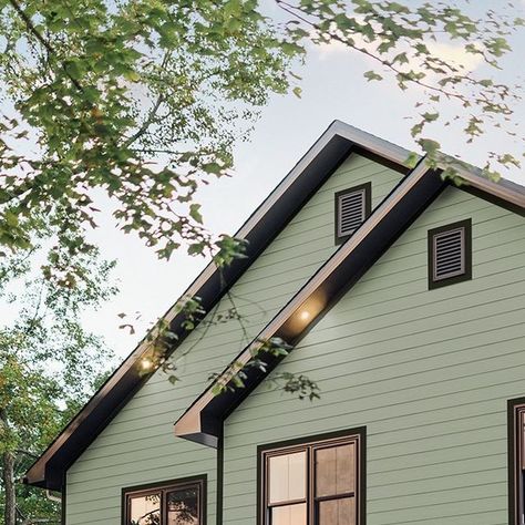 James Hardie Building Products on Instagram: "This is one of our favorite color combinations for siding & trim in 2024. 💚🖤  Dried Eucalyptus & Midnight Soot from the Magnolia Home | James Hardie Collection.  @JoannaGaines curated an entire collection of timeless colors to make choosing the perfect color easy.   Visit jameshardie.com/magnolia to request a sample.  #JamesHardie #MagnoliaHome #Siding #ExteriorDesignWeek #HomeImprovement #HomeReno #HouseDesign #Home" James Hardie Green Siding, James Hardie Mountain Sage Siding, James Hardie Dried Eucalyptus, Dried Eucalyptus Hardie Siding, Hardie Mountain Sage, Hardie Board Siding Colors, House Trim Exterior, Hardie Board Siding, Green Siding