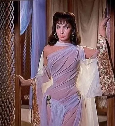 Solomon And Sheba, The Queen Of Sheba, Queen Of Sheba, Gina Lollobrigida, Vintage Glam, Sophia Loren, Old Hollywood Glamour, 인물 사진, Vintage Glamour