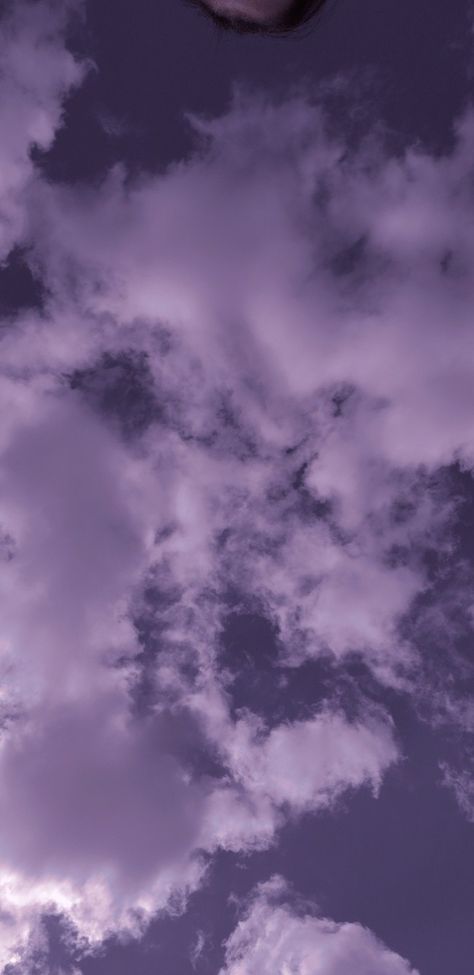 Aesthetic Grey Purple Clouds Phone Wallpaper Ideas, Aesthetic Grey, Purple Clouds, Dynamic Wallpaper, Quotes Background, Flight School, Iphone Dynamic Wallpaper, Flower Art Drawing, Phone Decor