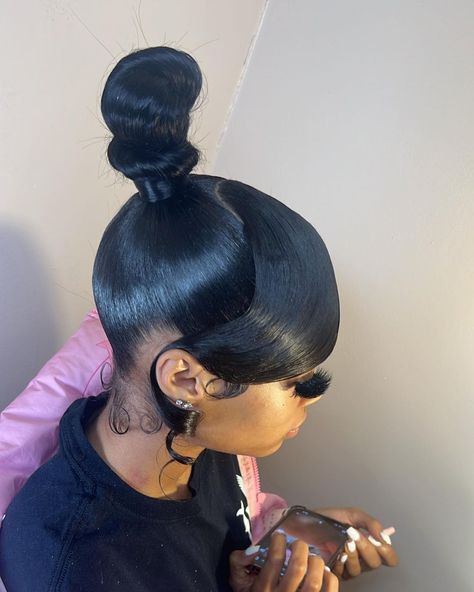 Barbie Hairstyle, Weave Ponytail Hairstyles, Sleek Ponytail Hairstyles, Weave Ponytail, Cute Ponytails, Black Ponytail Hairstyles, Slick Hairstyles, Dope Hairstyles, Hair Laid