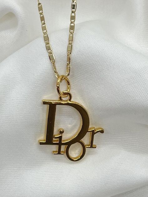 Dior Necklace, London Shopping, Monogram Pendant, Expensive Jewelry Luxury, Dope Jewelry, Girly Accessories, Classy Jewelry, Expensive Jewelry, Jewelry Lookbook