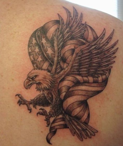 16+ Best Eagle Back Tattoo Ideas Levi Tattoo, Eagle Back Tattoo, Patriotic Tattoos, Dragon Sleeve, Army Tattoos, Tattoo Background, Military Tattoos, Omerta Tattoo, Flag Tattoo