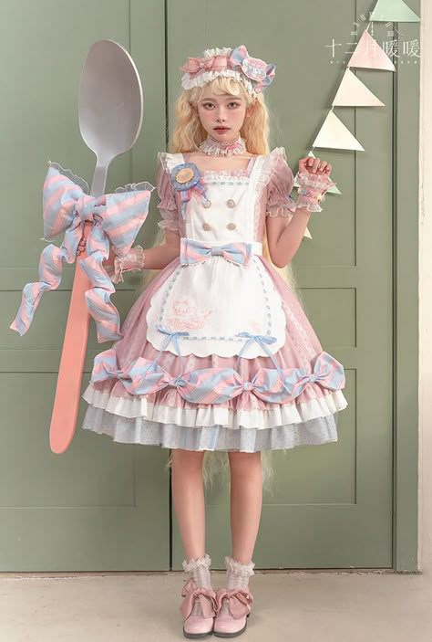 Dessert Outfit, Japanese Lolita Fashion, Ootd Aesthetic, Op Dress, Outfit References, Quirky Fashion, An Apron, Japanese Street, Japanese Street Fashion