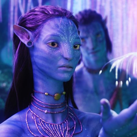 Hollywood Reporter on Instagram: “At CinemaCon, #Disney revealed the title of its upcoming #Avatar sequel, 'The Way of Water,' which hits theaters on Dec. 16. The film is…” Avatar Theme, Blue Avatar, Avatar James Cameron, Avatar Films, Jewelry Pandora, Pandora Avatar, Avatar Movie, Science Fiction Film, Avatar World