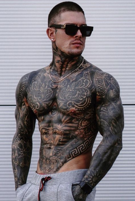 Samurai Tattoo, Male Fitness Models, Head Tattoos, Word Tattoos, Tattoo Models, Shirtless Men, Blackwork Tattoo, Tattoo You, Tattoo Designs Men