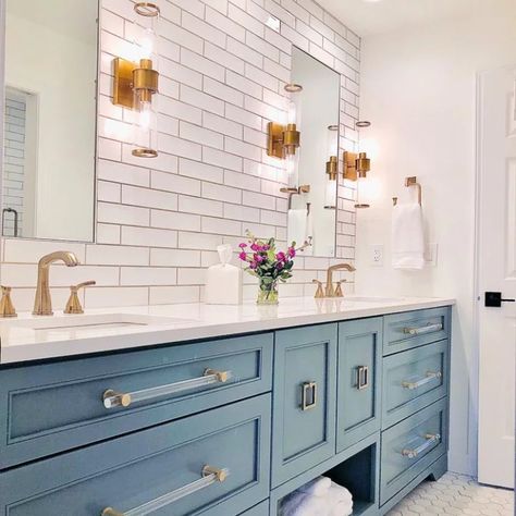 Jack & Jill Bath - Transitional - Bathroom - Atlanta - by Jemm Interiors | Houzz Jack And Jill Bathroom Remodel Ideas, Preppy Jack And Jill Bathroom, Updated Jack And Jill Bathroom, Kids Shared Bathroom Boy And Girl, Update Jack And Jill Bathroom, Kids Jack And Jill Bathroom, Jack And Jill Bathroom Ideas Kids, Teen Girl Bathroom, Boy And Girl Shared Bathroom