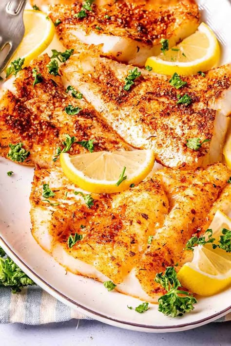 Air Fryer Cod Air Fried Cod Fillets, Air Fryer Frozen Cod Fillets, Air Fryer Cod Fillets, Air Fried Cod, Air Fryer Cod Fish, Air Fryer Fish Recipe, Air Fryer Cod Recipe, How To Cook Cod, Air Fryer Cod