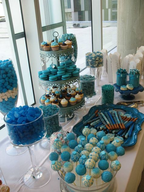 Candy Bar Table For Boys, Candy Table Ideas For Quinceanera Blue, Blue Candy Bar Ideas, Quince Candy Table Ideas Blue, Blue Themed Dessert Table, Blue Dessert Table Wedding, Beach Wedding Appetizers, Candy Bar Ideas Blue, Teal Dessert Table