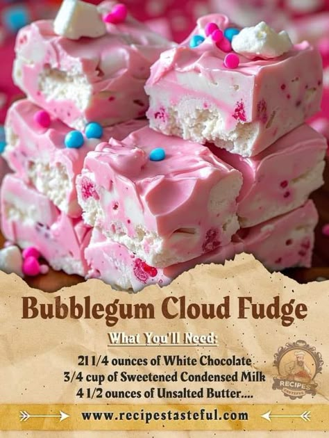 Cloud Treats, Fudge Dessert, Homemade Fudge Recipes, Fudge Flavors, Fudge Ingredients, Christmas Fudge, Fudge Candy, Oh Fudge, Fudge Recipes Easy