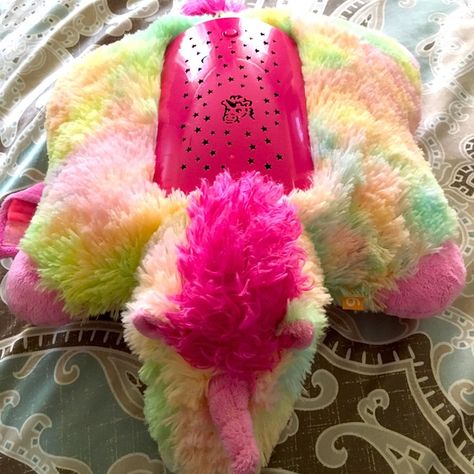 Dream lites unicorn pillow pet Dream Lites Pillow Pets, 2000s Toys Aesthetic, 2010s Toys, 2010 Toys, Unicorn Pillow Pet, Unicorn Aesthetic, 2000s Toys, Nostalgia 2000s, 2010s Nostalgia