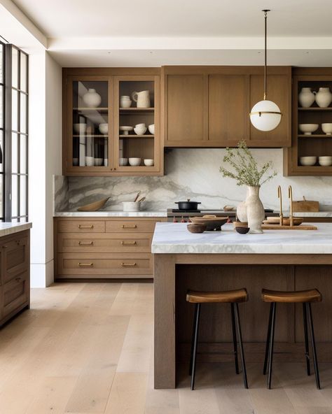 KITCHEN INSPIRATION: darker wood cabinetry & super veiny marble countertops with matching backsplash & white oak floors. Love this color… | Instagram White Oak Kitchen, Transitional Decor Kitchen, Oak Kitchen, Kitchen Marble, Kitchen Inspiration Design, Transitional Decor, Kitchen Remodel Idea, Wood Kitchen, Kitchen Style