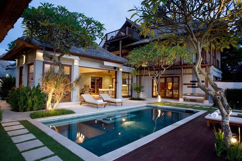 Luxury Pool Villa Famous Restaurants, Bali Style Home, Bali House, Best Modern House Design, Rest House, Pool Villa, Beautiful House Plans, Tropical House, Luxury Pool