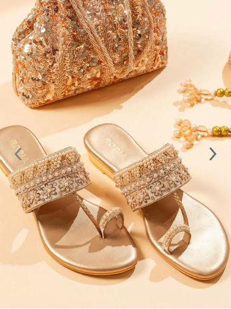 Sandals Indian, Bridal Sandals Heels, Bridal Flat Sandals, Indian Sandals, Wedding Sandals For Bride, Indian Wedding Shoes, Flat Sandals Wedding, Fancy Sandals, Indian Shoes