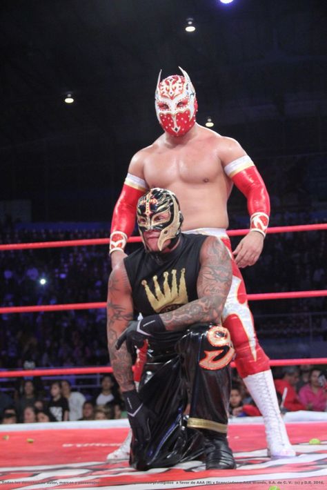 Rey Misterio y Myzteziz Rey Mysterio 619, Mysterio Wwe, Rey Mysterio, Eddie Guerrero, Lucha Underground, Marvel Comics Wallpaper, Pro Wrestler, Wrestling Wwe, The Gazette