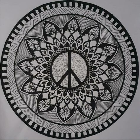 Peace Sign Mandala Tattoo, Peace Mandala Art, Peace Mandala Tattoo, Peace Tattoo For Men, Peace Of Mind Tattoo, Peace Tattoo Ideas, Peace Doodle, Peaceful Mind Grateful Heart, Mandala Peace