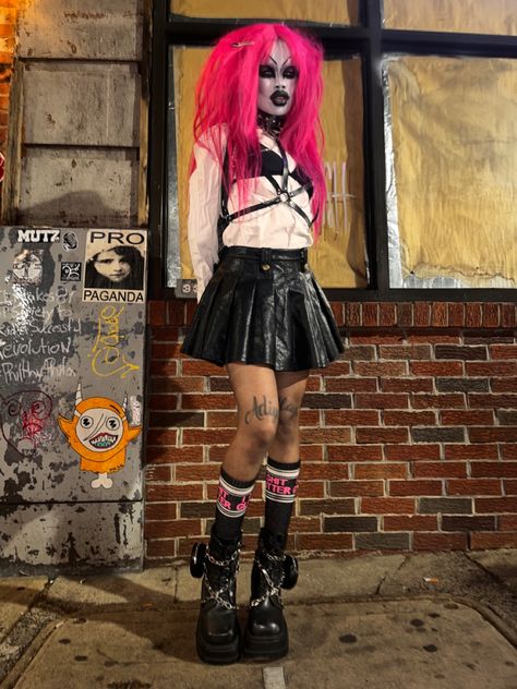 Goth Drag Queen, Alternative Drag, Goth Drag, Skippyjon Jones, Drag Inspiration, Drag Ideas, Word Inspiration, Drag Queen Outfits, Trad Goth