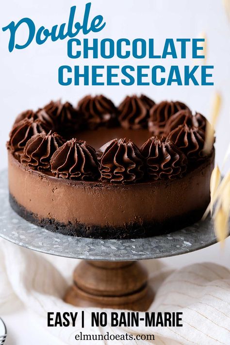 Double Chocolate Cheesecake, Chocolate Cheesecake Recipe, Mini Cheesecakes Easy, Creamy Chocolate Cheesecake, Coffee Cake Recipes Easy, Metal Cake Stand, Chocolate Cheesecake Recipes, Baking 101, Desserts With Biscuits