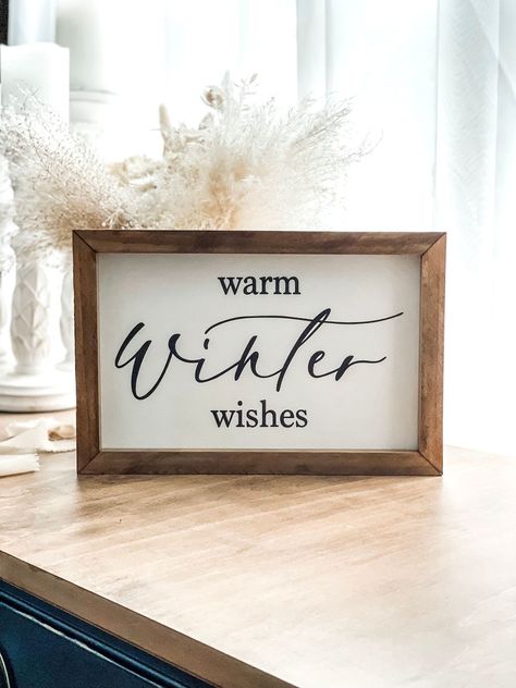 Cozy Winter Party Decorations, Winter Decor Ideas For The Home Rustic, Nordic Winter Decor, Simple Winter Decor Ideas For The Home, Winter Sayings For Signs, Winter Signs And Sayings, Winter Signs Wooden, Winter Diy Decor, Winter Wood Signs