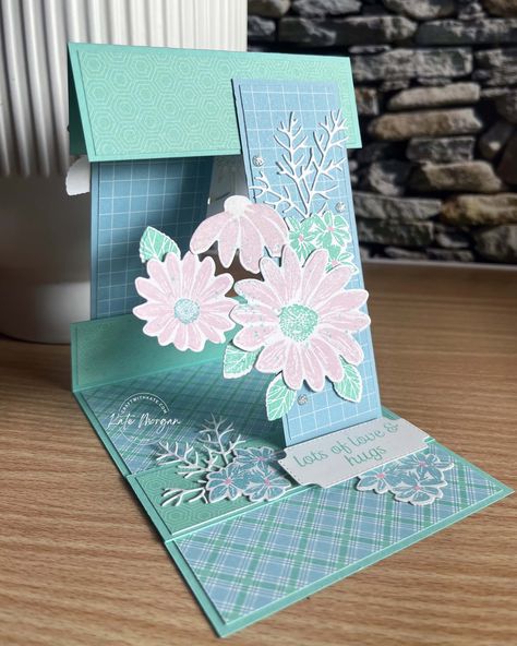 Tent Fold Card Tutorial, Easel Fun Fold Cards, 2024 Stampin Up Cards, Cascading Display Fun Fold Card, Trifold Cascade Card, Dandy Designs Dsp, Vertical Freestanding Fun Fold Card, Kate Morgan, Cheerful Daisies